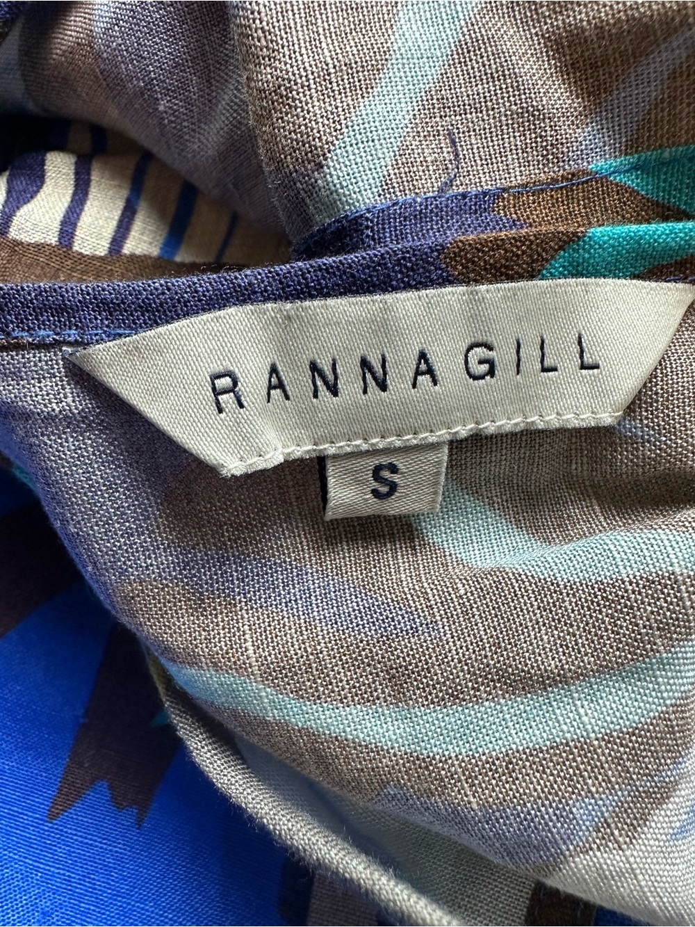 Ranna Gill Blue & Teal Halter Printed Jumpsuit - Picture 5 of 8